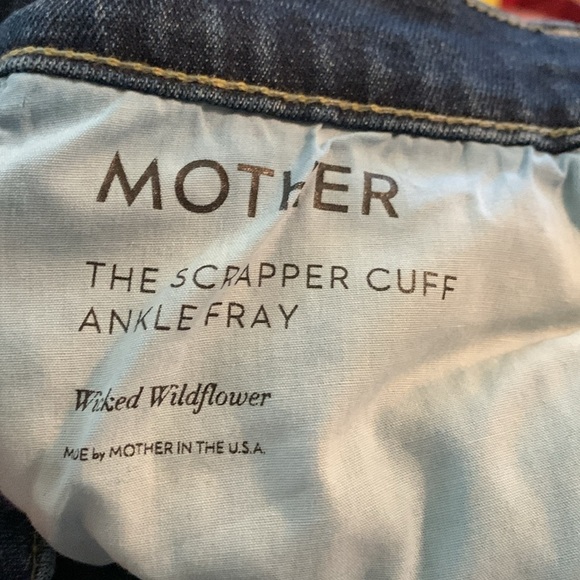 MOTHER The Scrapper Cuff Ankle Fray Distressed Jeans Size 29 - Picture 4 of 7